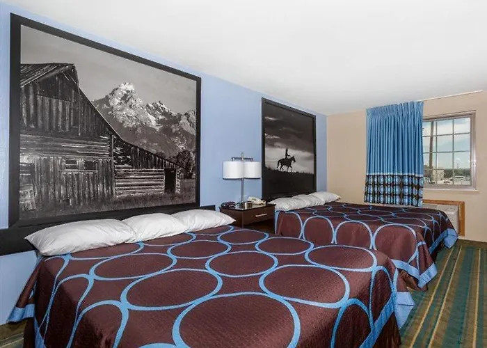 Super 8 By Wyndham 2* Douglas